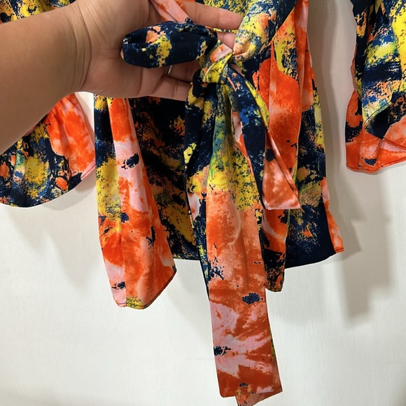 BETSEY JOHNSON WOMEN BLOUSE BELL SLEEVE MULTICOLOR Sz LARGE - Picture 9 of 14